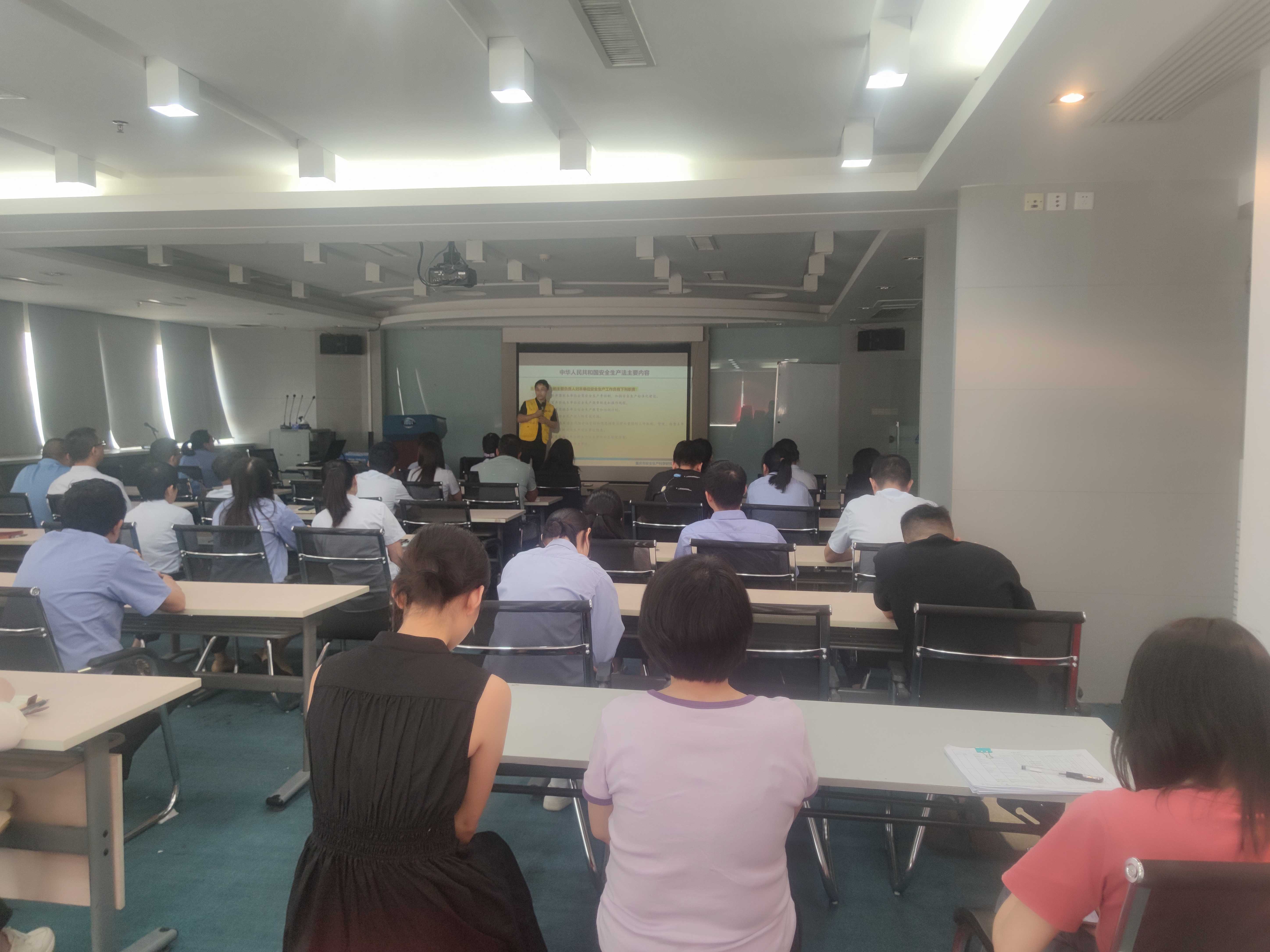 图片 2.jpg 图片 2.jpg